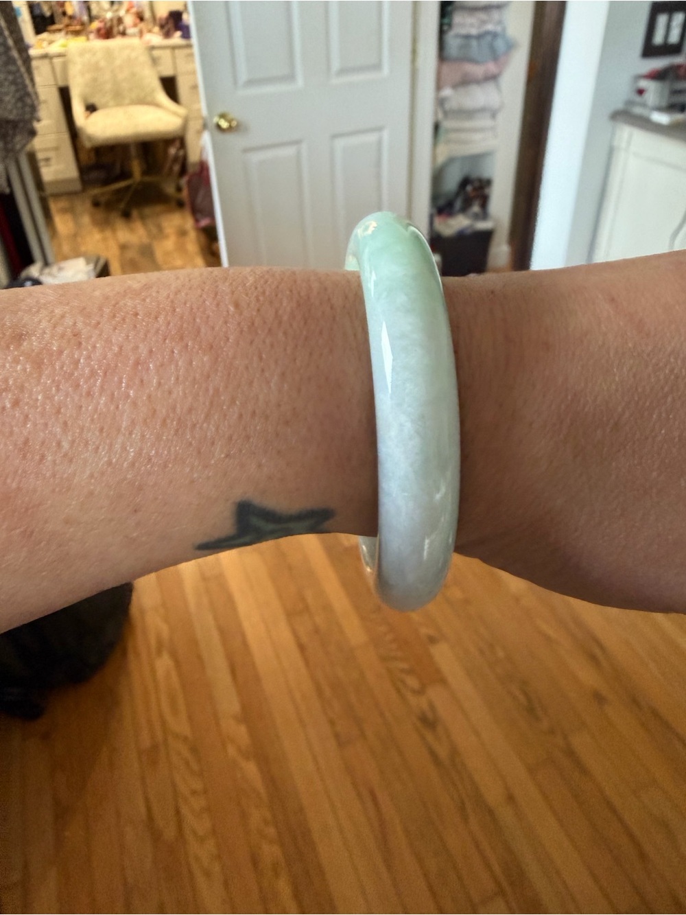 Jade Brand Pale Green and White Polished Bangle Bracelet